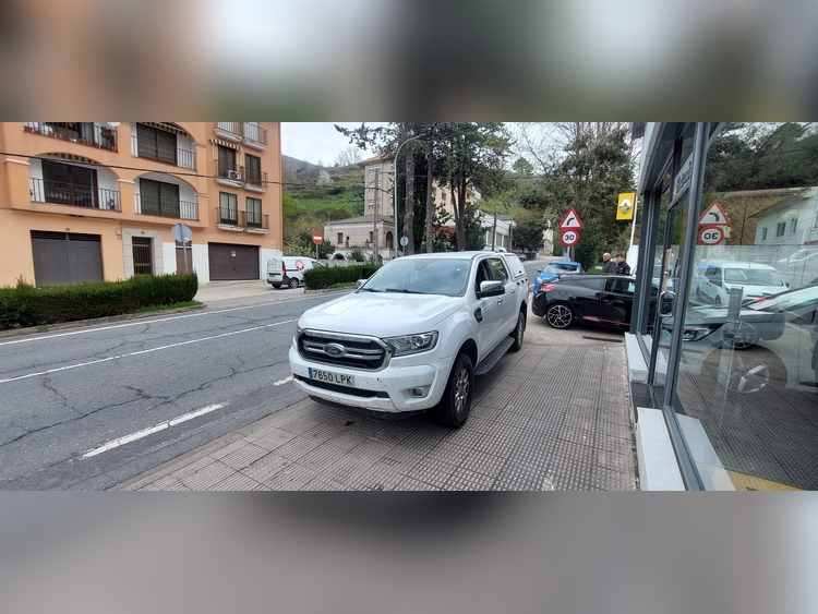 Ford Ranger 2.0 170CV  foto 9